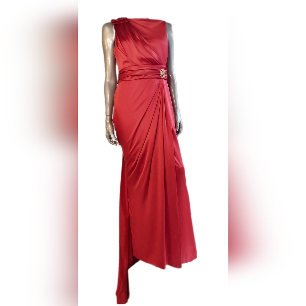 $5,700 CAROLINA HERRERA LOVE RED SILK SASH BACK LONG GOWN US 8